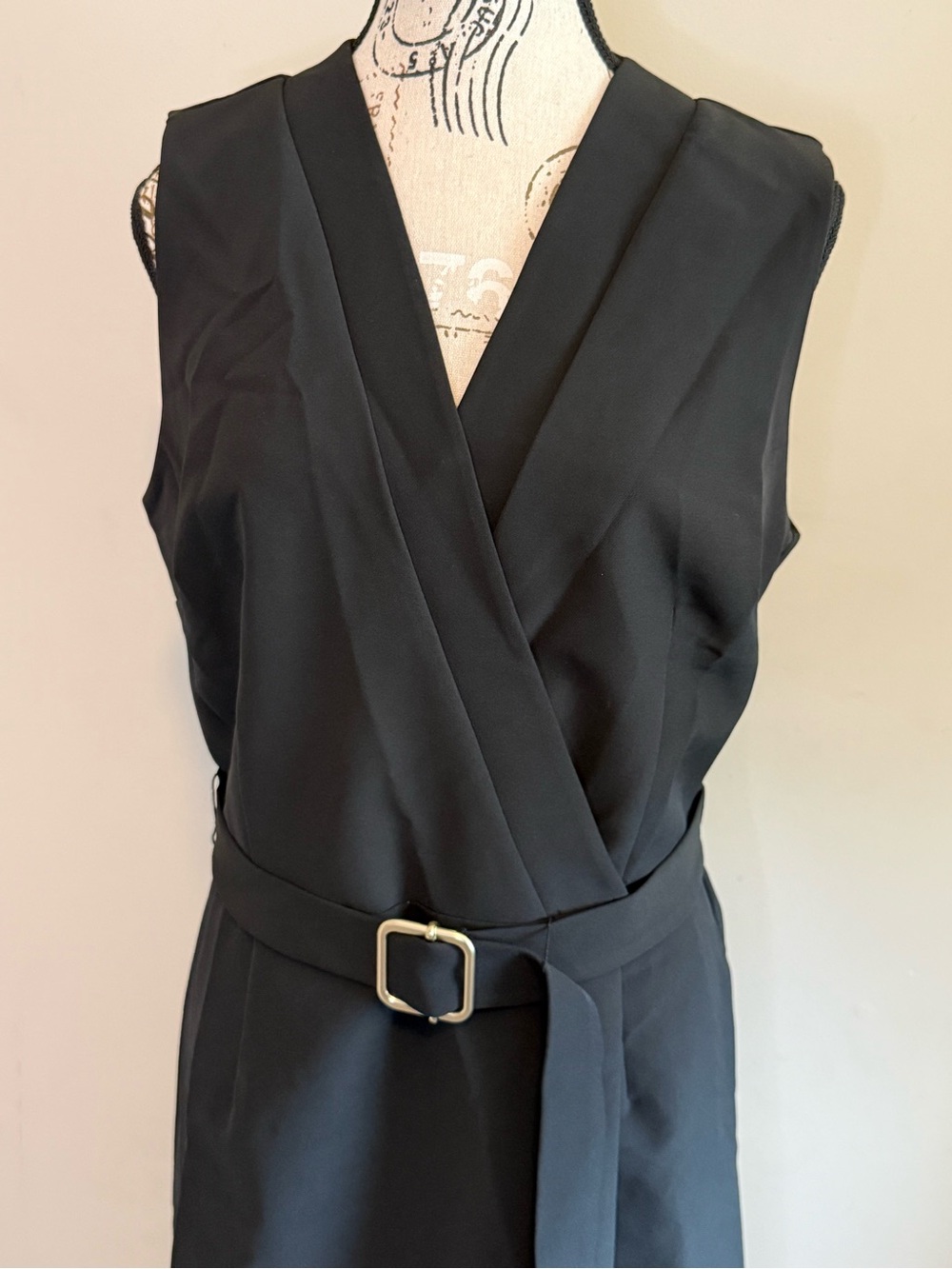 NEW - Cato Black Sleeveless Wrap Dress with Belt - Size 16 - Picture 5 of 7